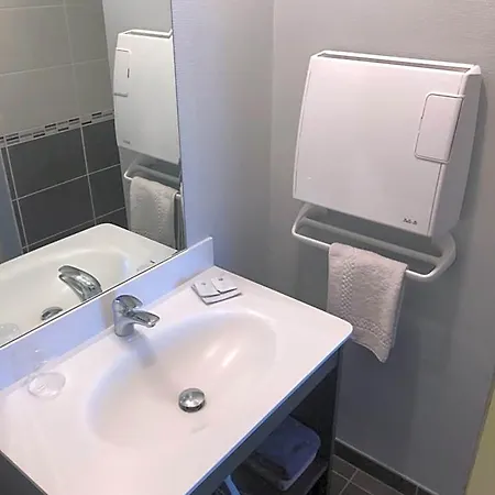 La Colombelle 3*
