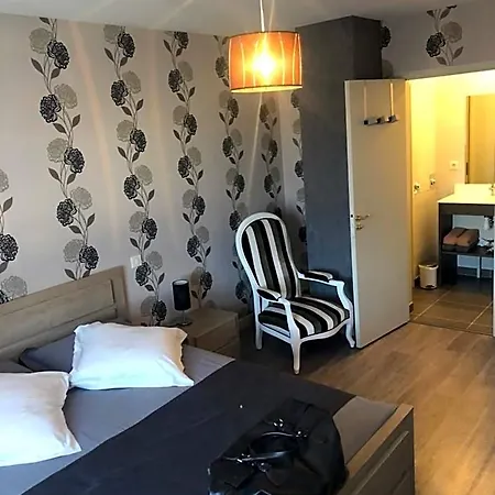 La Colombelle Bed & Breakfast 3*