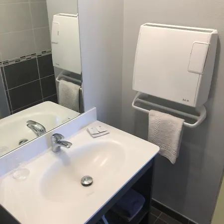 La Colombelle 3*