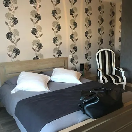 Bed & Breakfast La Colombelle 3*